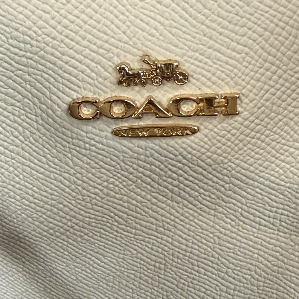 Coach Mini Lillie Carryall With Signature Canvas Detail NWT - Picture 9 of 11